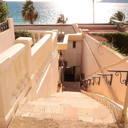 Sea View アパート